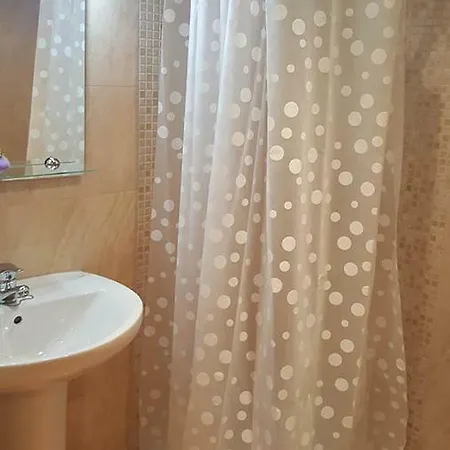 Apartament Segre Апартаменты Дельтебре